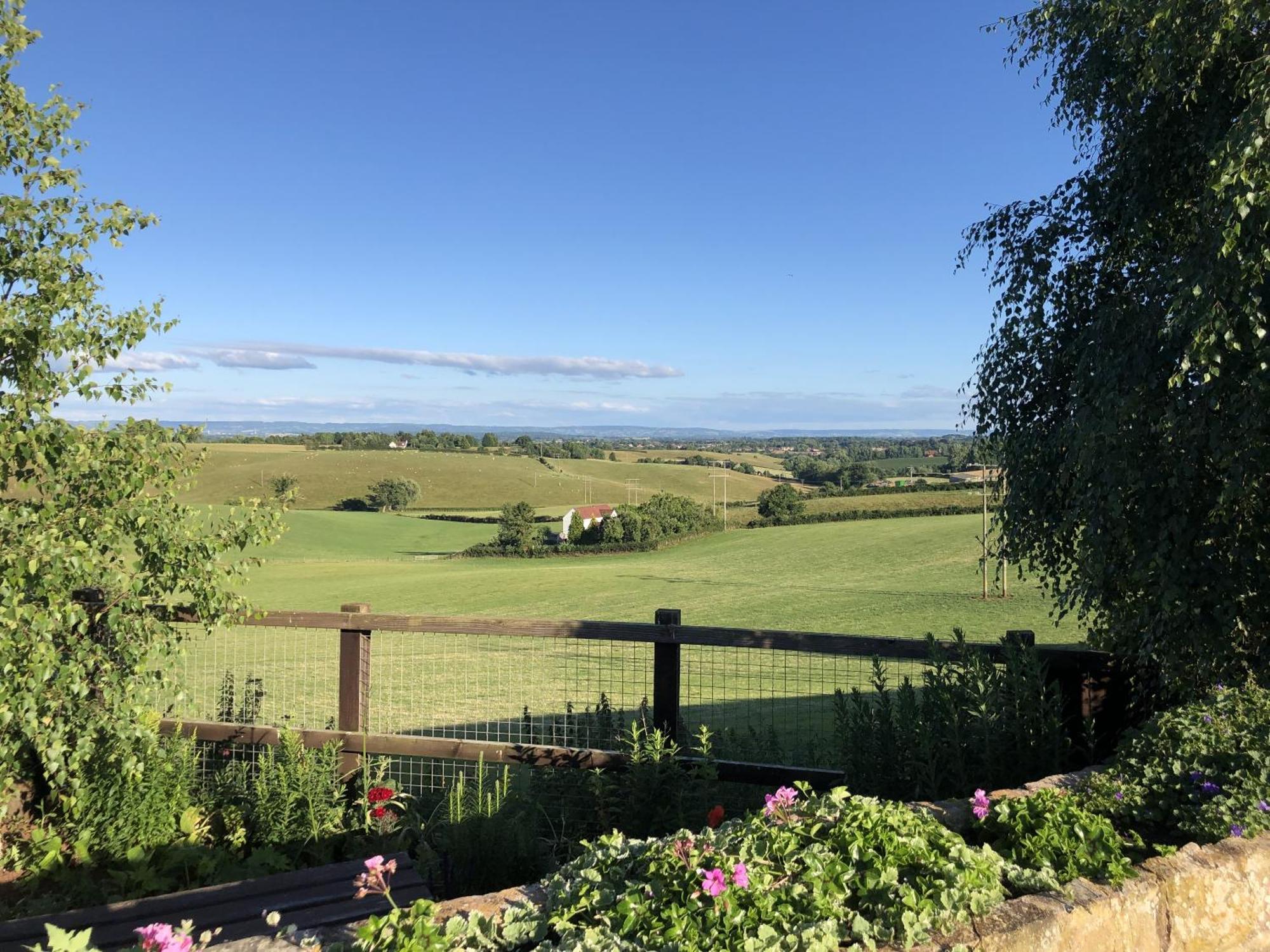 Betula Views Studio Newent Екстер'єр фото