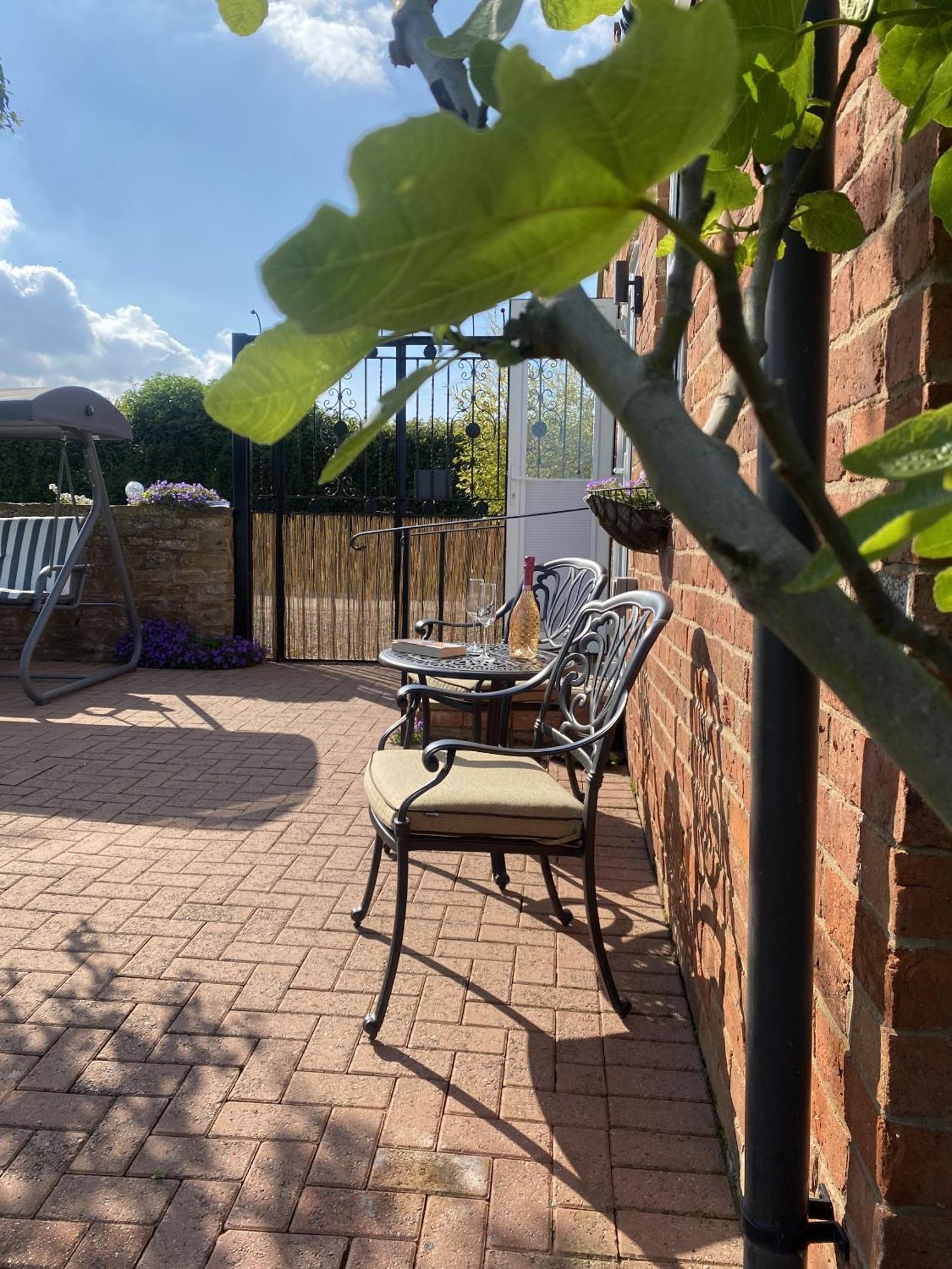 Betula Views Studio Newent Екстер'єр фото